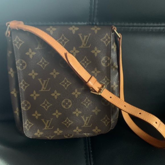 LOUIS VUITTON MONOGRAM SALSA SHOULDER BAG #AS0071 - Picture 4 of 16
